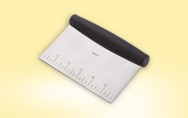 cheap dough scraper with AmazonBasics