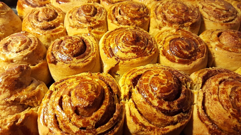 cinnamon roll bread machine recipe
