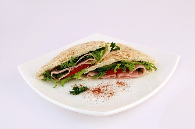 how do you make pita bread