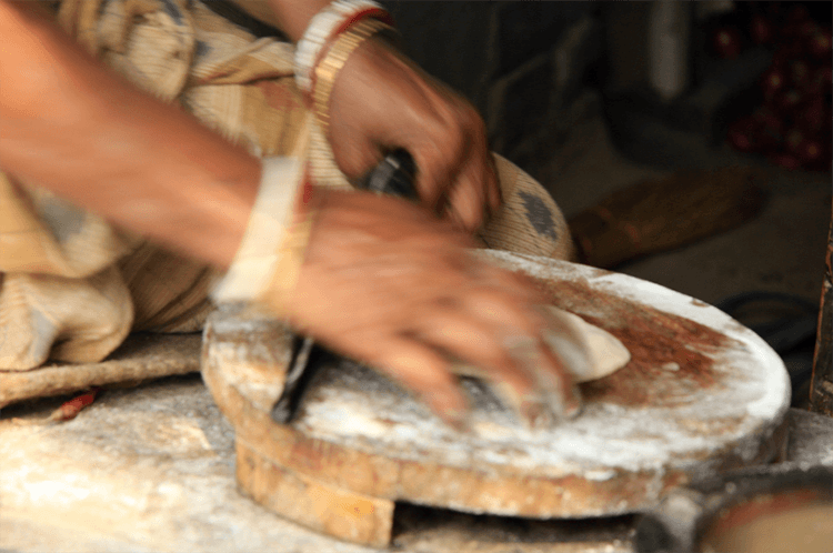 Making chapati